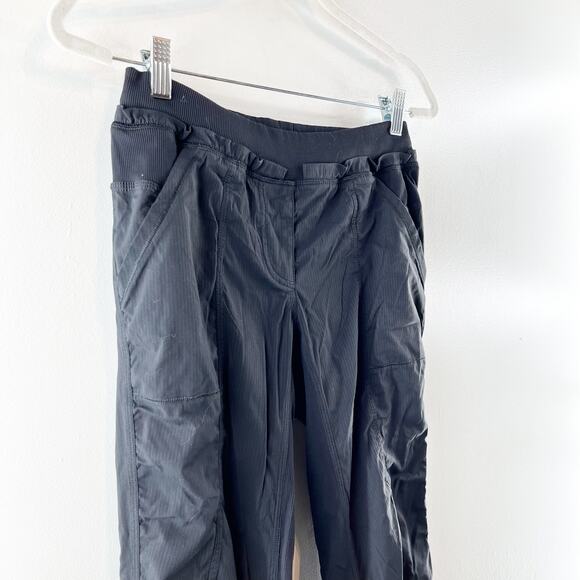 Lululemon Mid Rise Studio Straight Leg Pants Black 6 - Picture 4 of 9